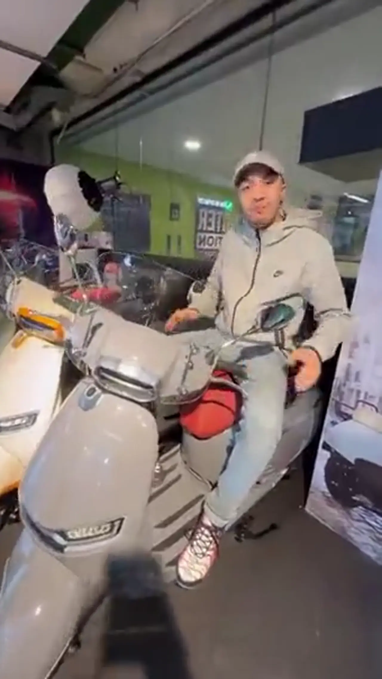 Reel RapideScooter : la boutique au Ibn Batouta Mall